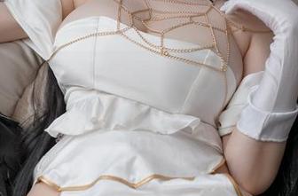 Alina Becker的春丽图册，让你对‘免费’有了新的定义！